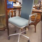 711 8251 SWIVEL CHAIR